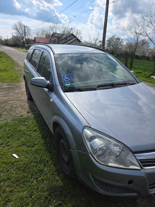 URGENT – Opel Astra H AUTOMATĂ 2005 – adaptată handicap – 1500€ NEGOCIABIL