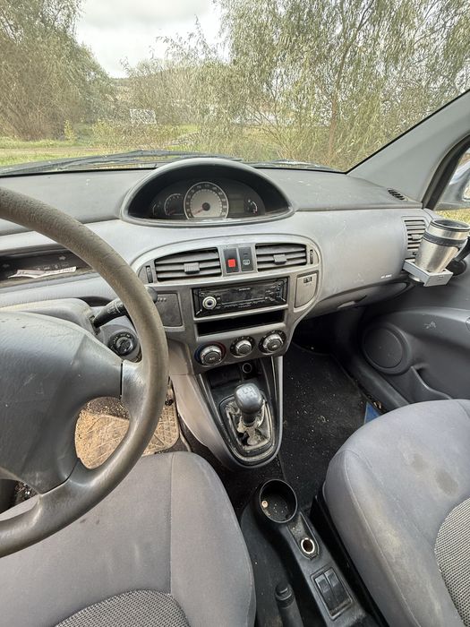 Хюндай Матрикс 1.6 104 кс 2004г на части