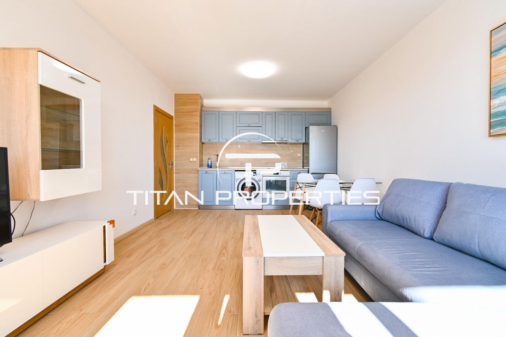 Дава се под наем Двустаен апартамент в София, Левски Г - 70 кв.м за 715 € - Снимка #2