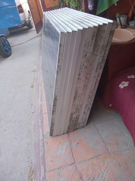 Panouri solare și invertor de 5 kw