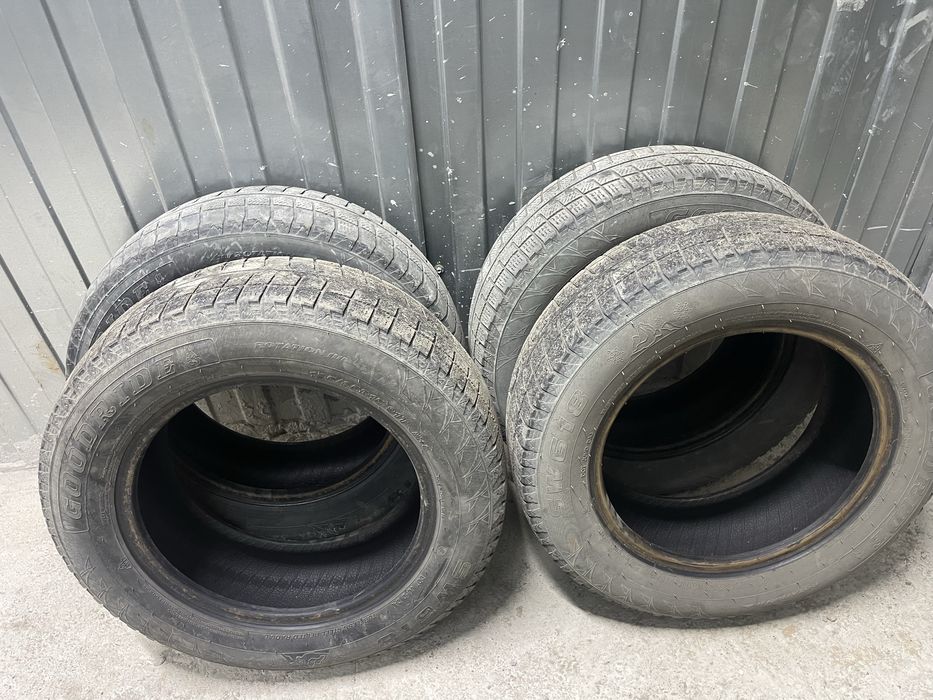 Продам шины 195/65/15