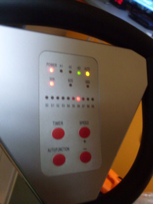 Вибрираща платформа за отслабване и стягане.