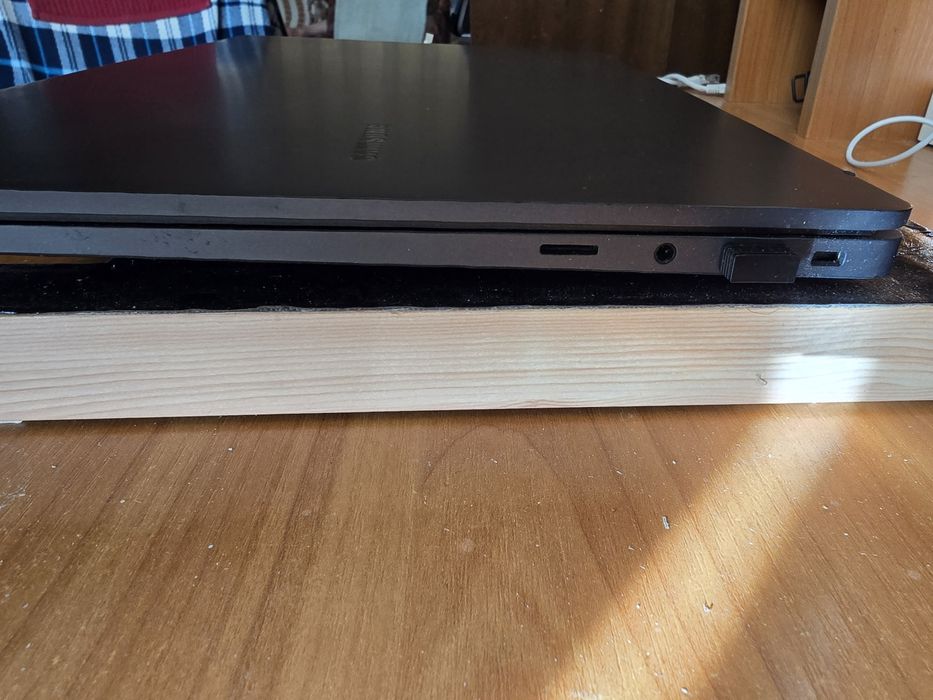 Продам ноутбук Samsung