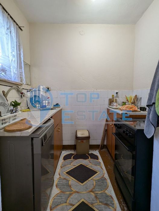 Продава се Къща в Плачковци - 160 кв.м за 290 €/кв.м - Снимка #4