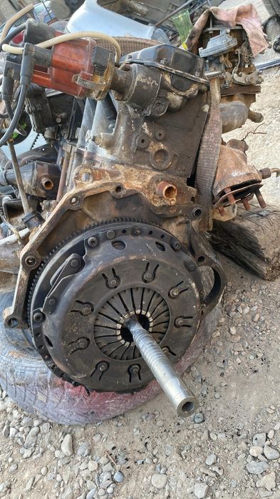 Продам матор ауди 2,3