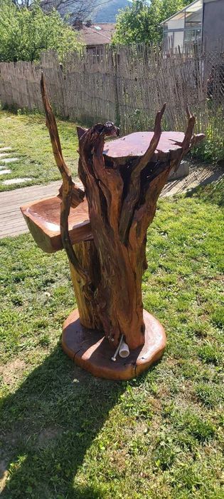 Уникални ръчно изработени чешми от масивно дърво