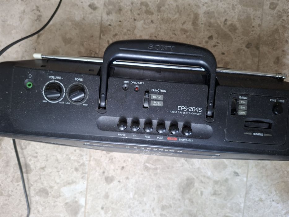 Радио-касетофон Sony CFS-204S