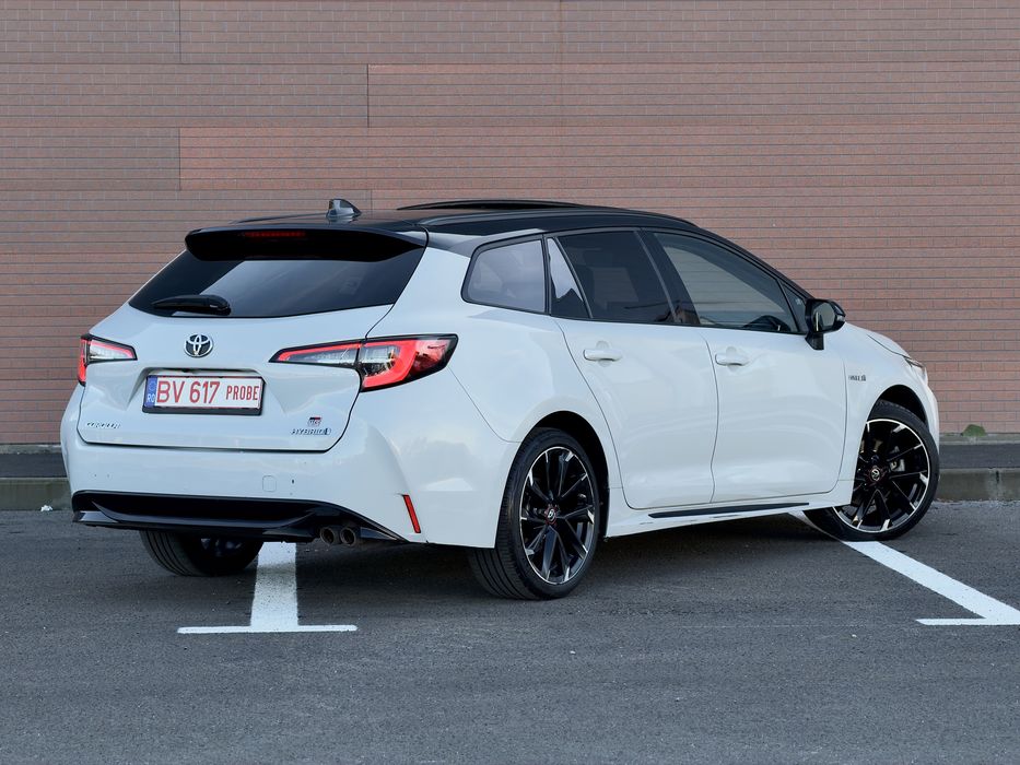 TOYOTA Corolla 2021 — imagine 4