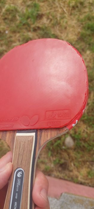 Paleta tenis  de masa Butterfly și Joola