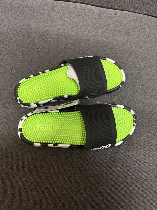 Arena джапанки 44 номер