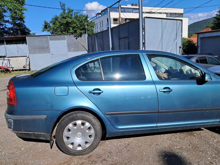 Vand SKODA Octavia 2006
