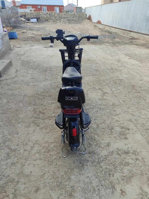 электроскутер ск8