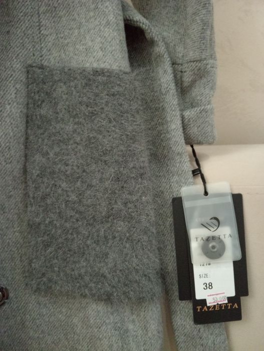 Пальто серого цвета