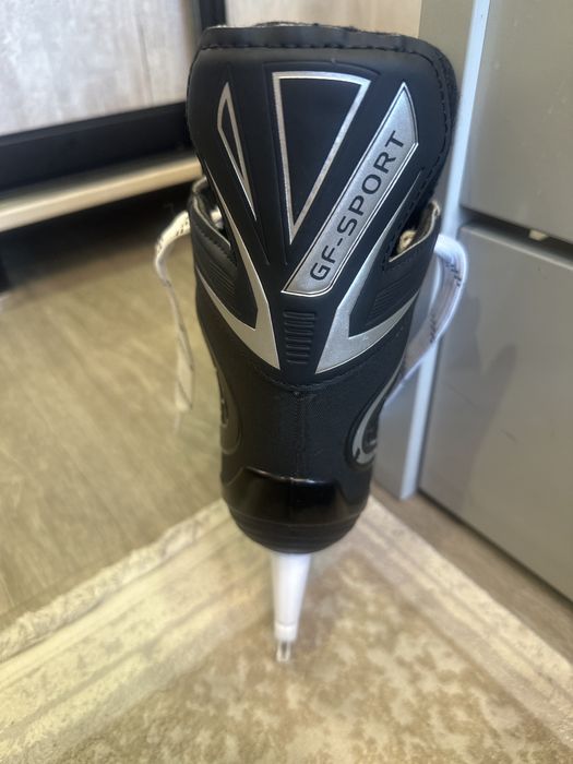 Коньки, размер 40