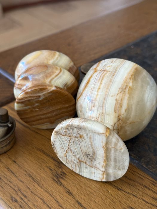 Bricheta de masa onix , piatra , marmura vintage