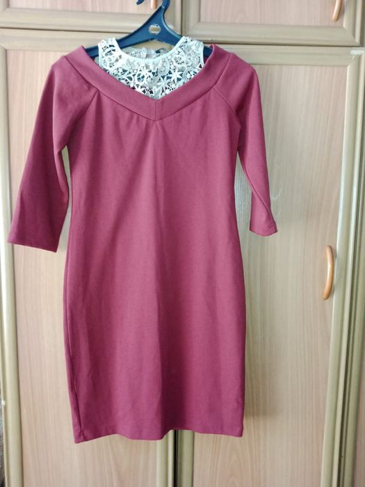 Срочно! Продам платье для девочек