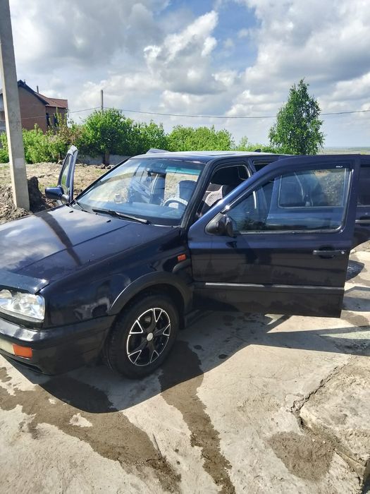 Продам гольф3 автомат