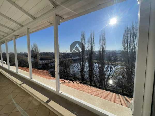 Продава се Четиристаен апартамент в Пловдив, Кършияка - 250 кв.м за 1800 €/кв.м - Снимка #16