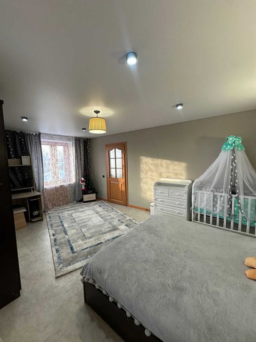 Продам 2-х ком квартиру студия РН Пирамида