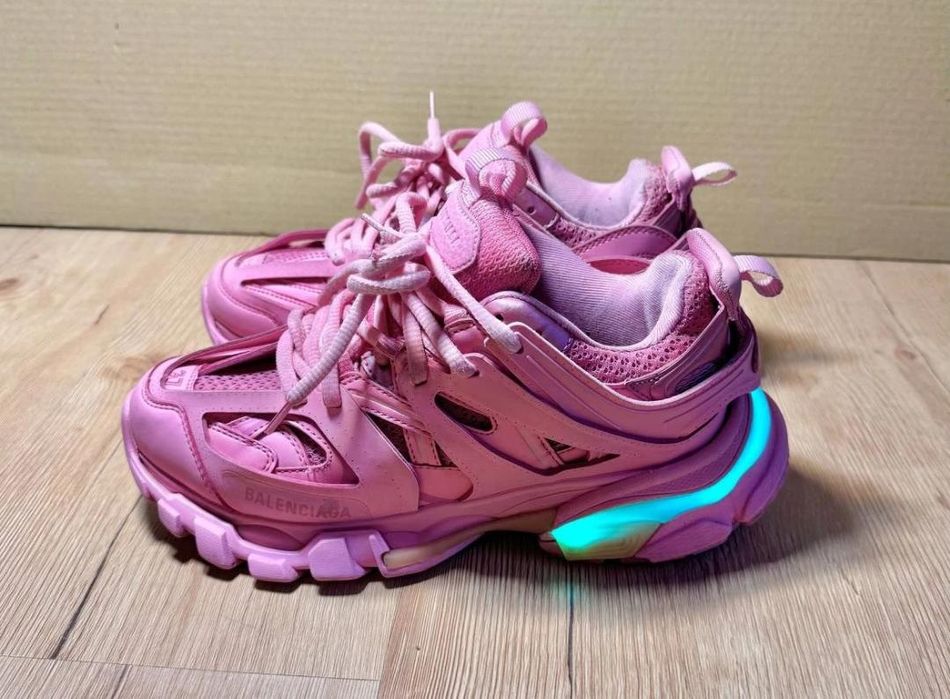 Adidași Balenciaga Track Led