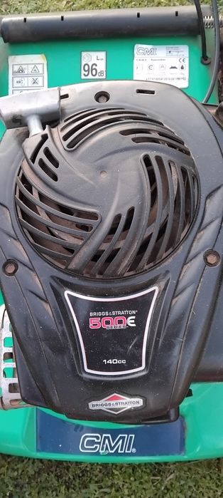 Бензинова косачка със самоход