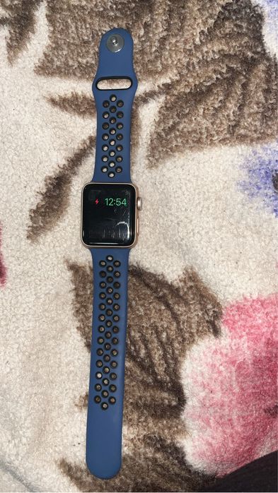Apple watch series 3 rosegold colors