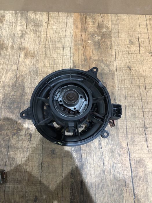 Ventilator habitaclu Ford Fiesta 2002-2008/2008-2016