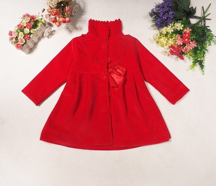 Ветровка пальто на девочку 6-8 лет