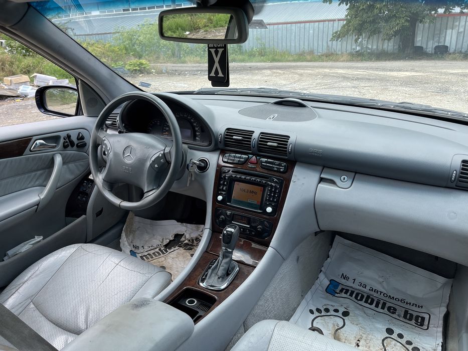 Mercedes C270 w203 на части