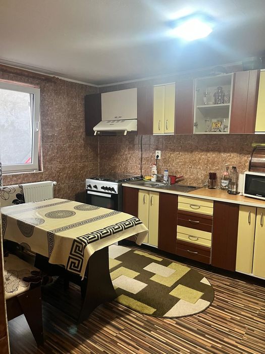Vând casa în cernica
