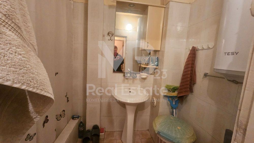 Продава се Четиристаен апартамент в Пловдив, Каменица 1 - 102 кв.м за 1270 €/кв.м - Снимка #8