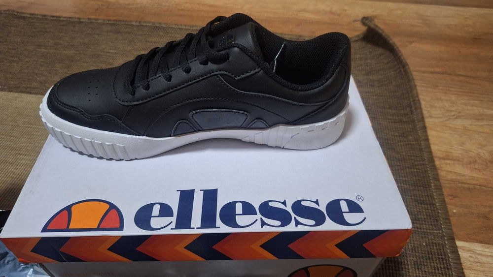 Кецове Ellesse НОВИ