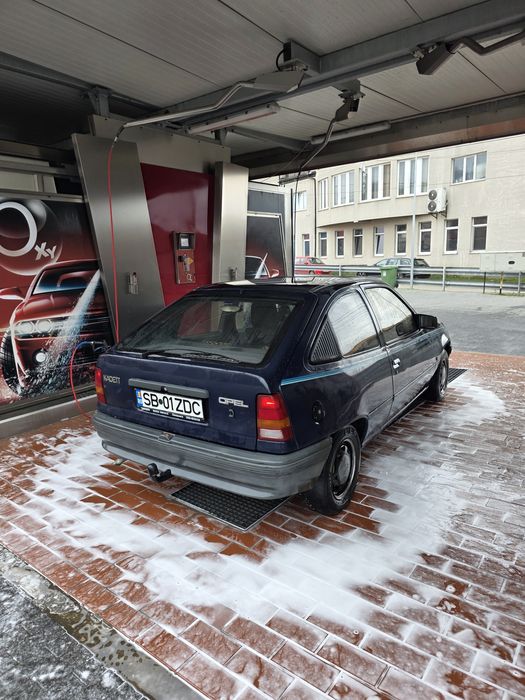 Vand Opel Kadett E