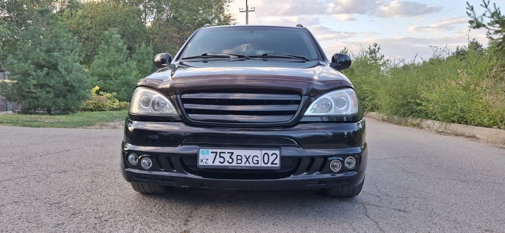 Мерседес Бенц МЛ 320