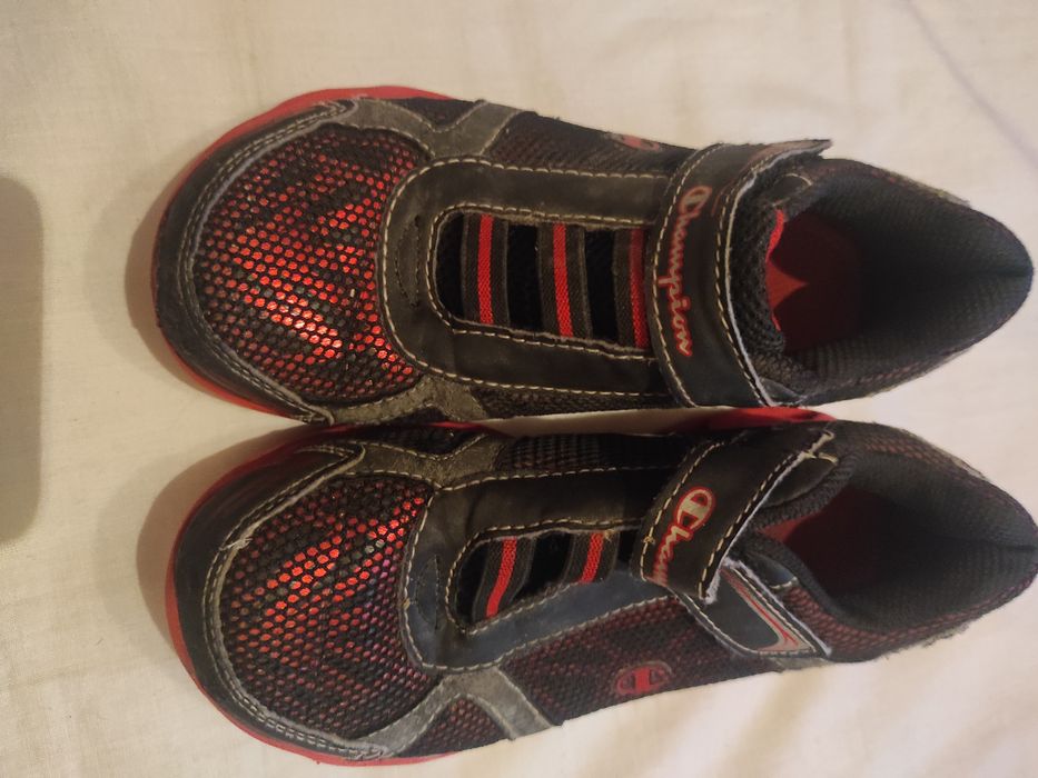 Adidasi  copii nr 30