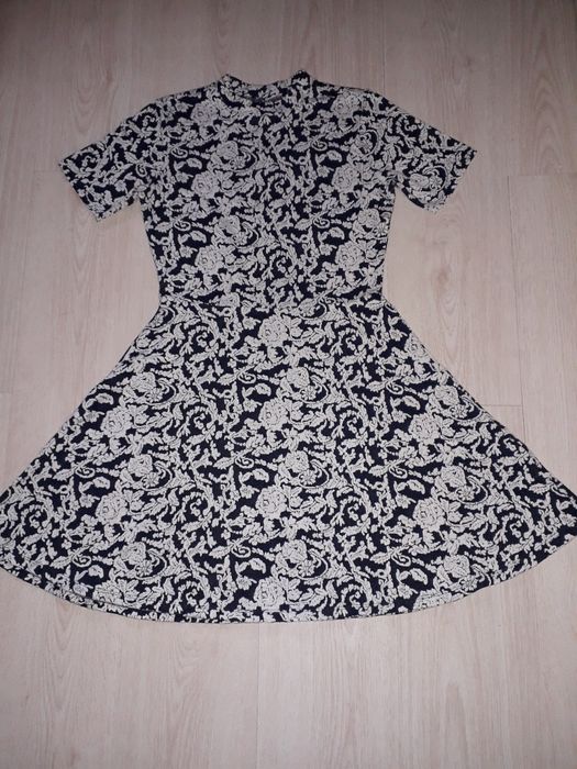 Женские платья размер 44