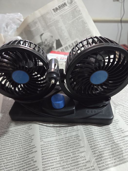 Вентилятор для автомобиля салонный 12 B