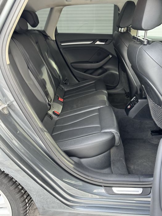 Audi A3 SportBack 1.6 TDi 2014 /Garantie 1 an /Rate/ Variante auto