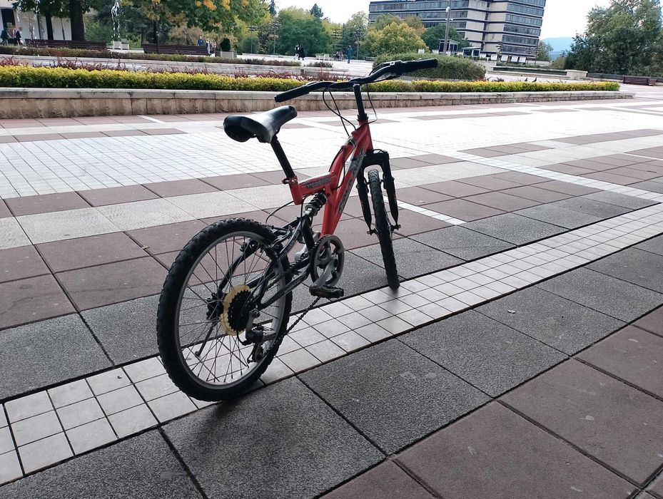 Детско Колело. Размер на гумите 20 цола.