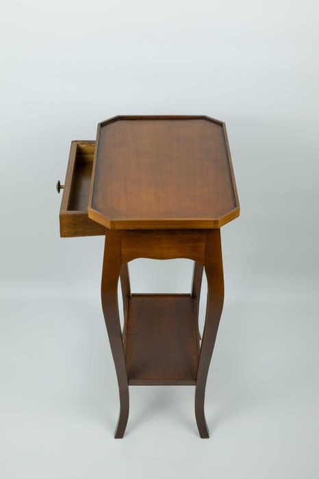 Столик журнальный