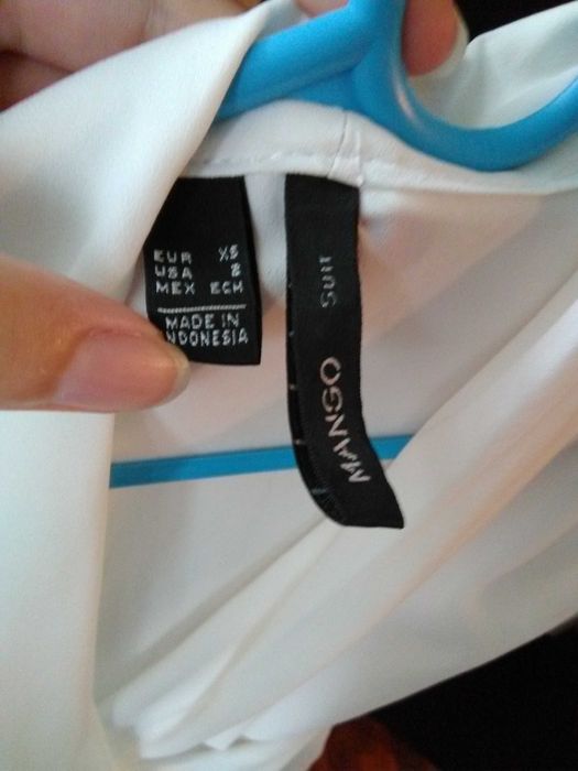 Bluza fara maneci Mango