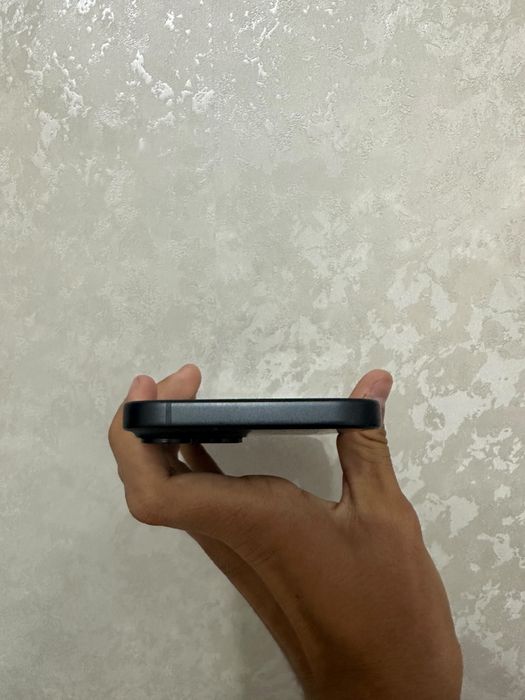 iPhone 15 , 128 GB / 85% акб