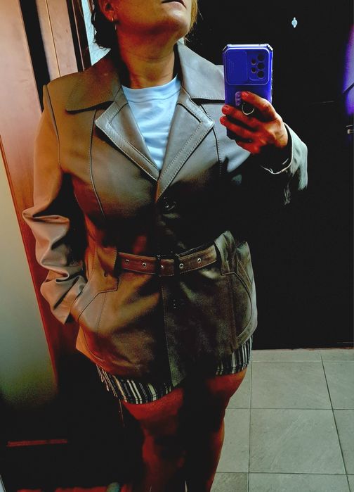 Haina scurta din piele naturala