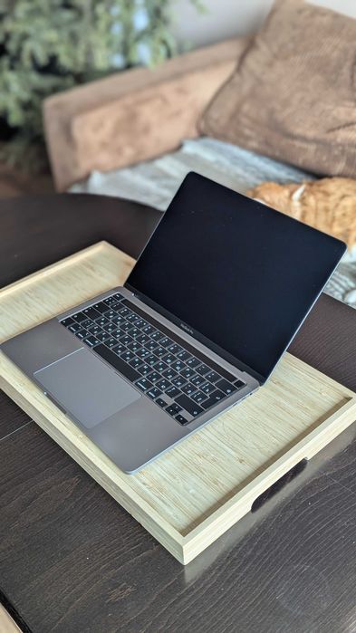 MacBook Pro 13 (2020) — i7 / 32GB RAM / 512GB SSD