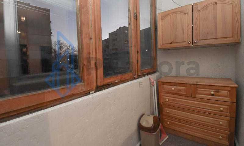 Тристаен апартамент под наем в кв. Младост 3