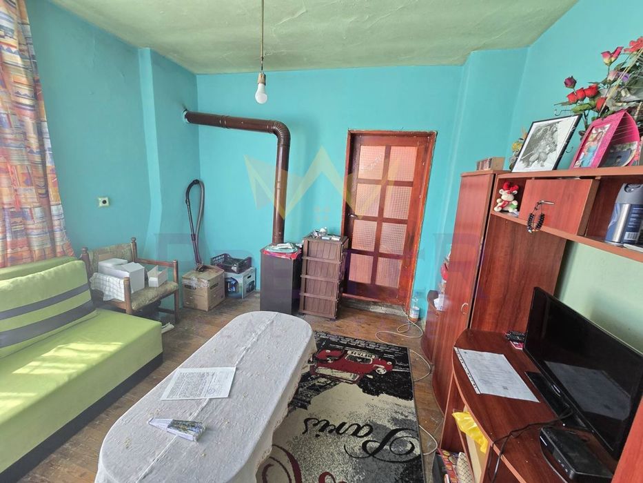 Продава се Къща в с. Оброчище, Област Добрич - 140 кв.м за 558 €/кв.м - Снимка #2