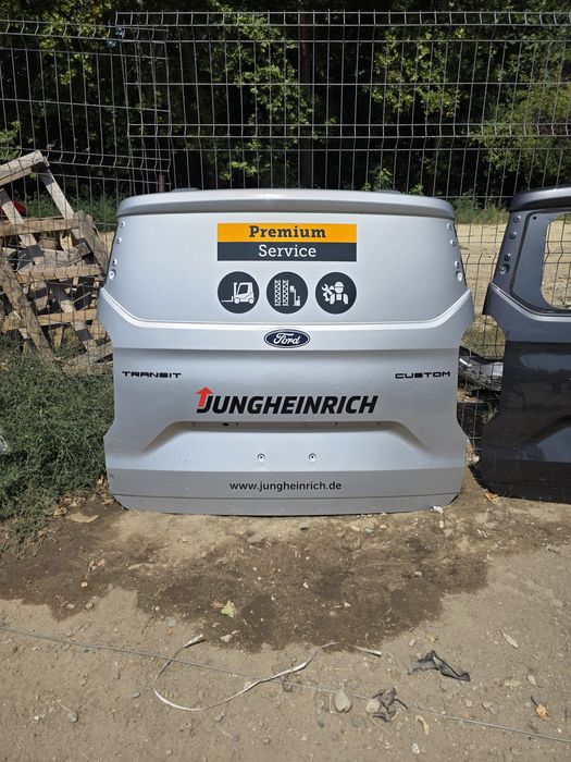 Ford Transit Custom Tourneo 2024 заден капак багажник