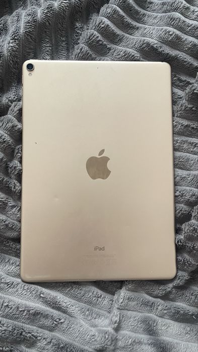 Ipad pro 10.5 продам