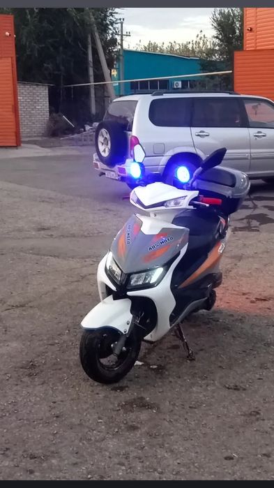 Продам м8 или обмен на игравой комп