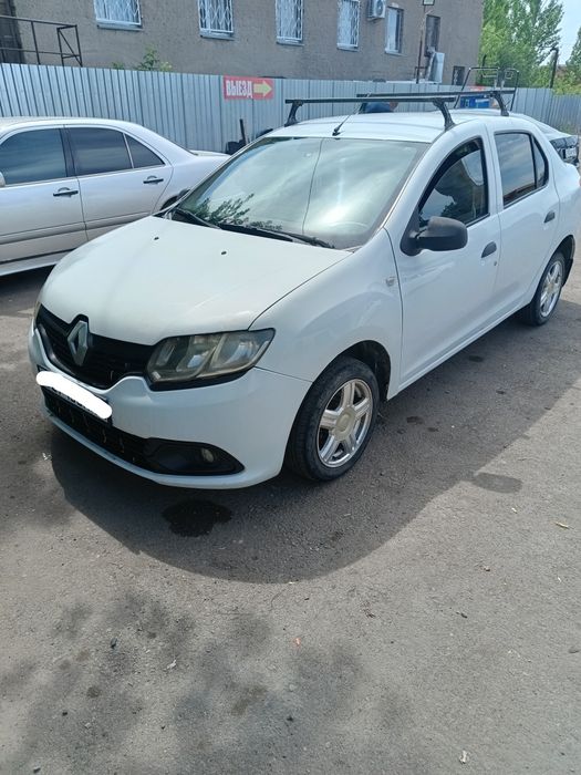 Renault Logan 2014